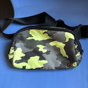 Lululemon belt bag